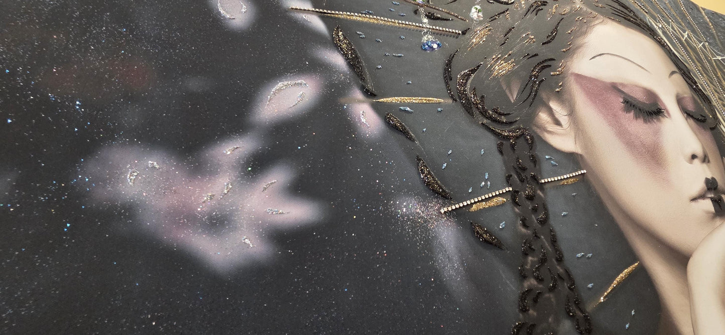 Quadro personalizzabile Donna orientale su Tela – Pittura Fatta a Mano con Swarovski e Glitter | Arredo casa/ufficio Classico e Moderno