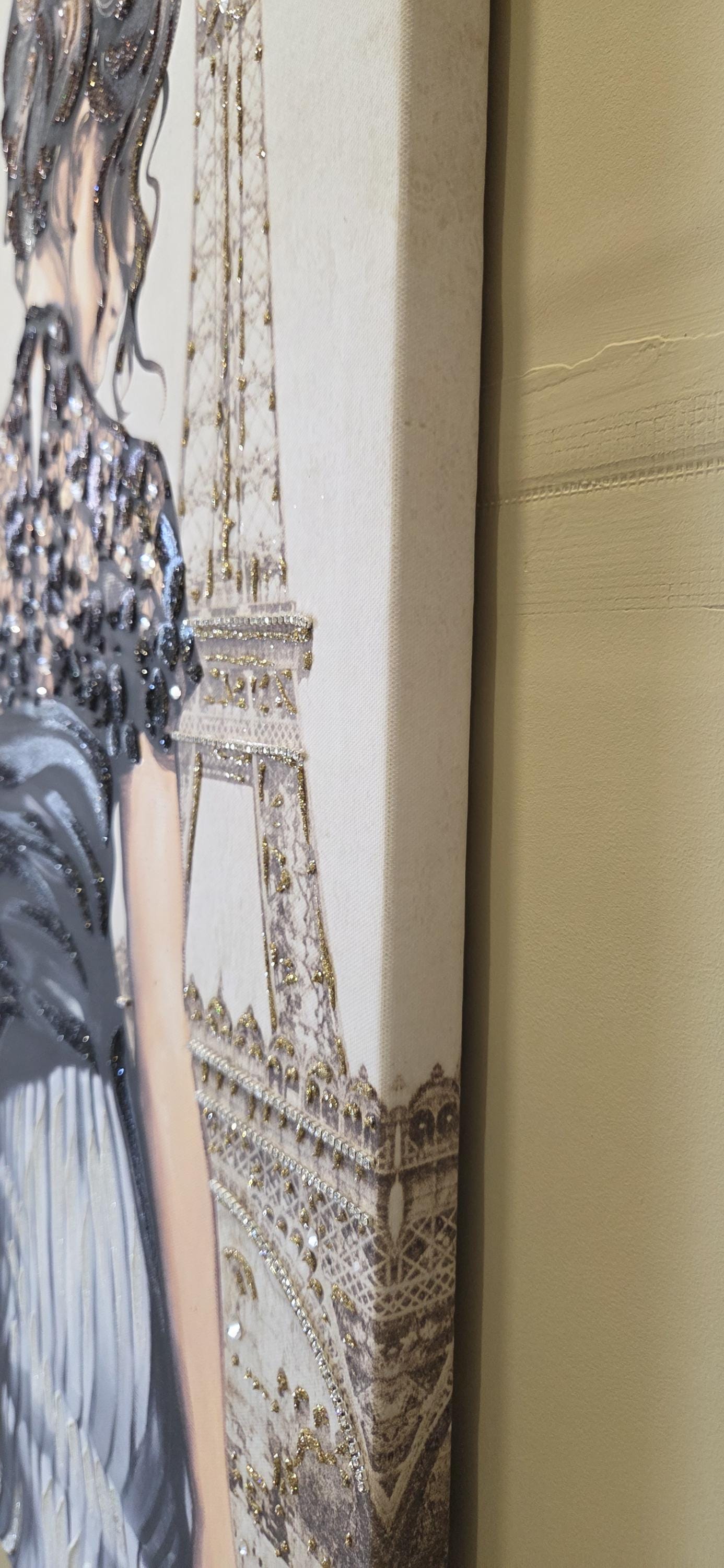 Quadro personalizzabile Donna figurativo Parigi su Tela – Pittura Fatta a Mano con Swarovski e Glitter | Arredo casa/ufficio Classico e Moderno