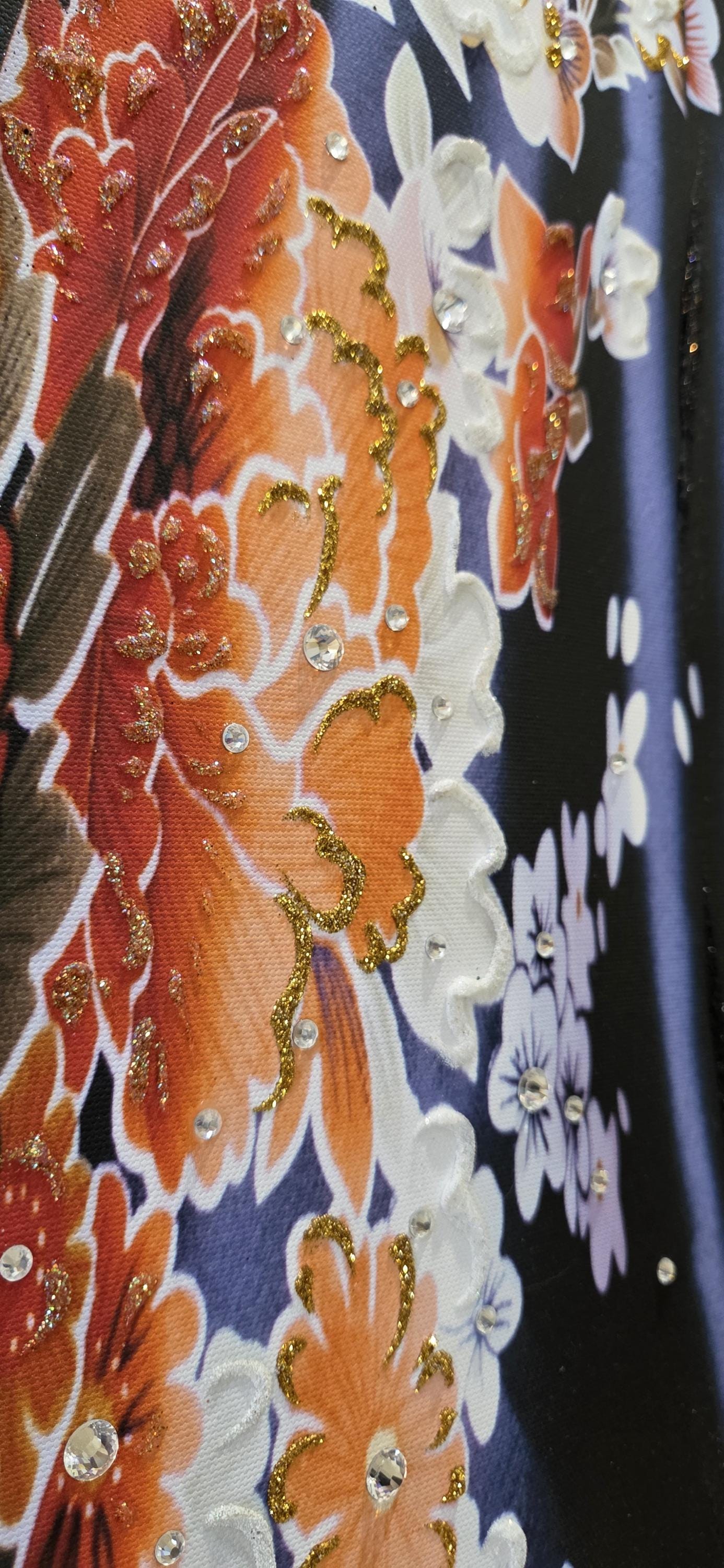 Quadro personalizzabile Geisha su Tela – Pittura Fatta a Mano con Swarovski e Glitter | Arredo casa/ufficio Classico e Moderno