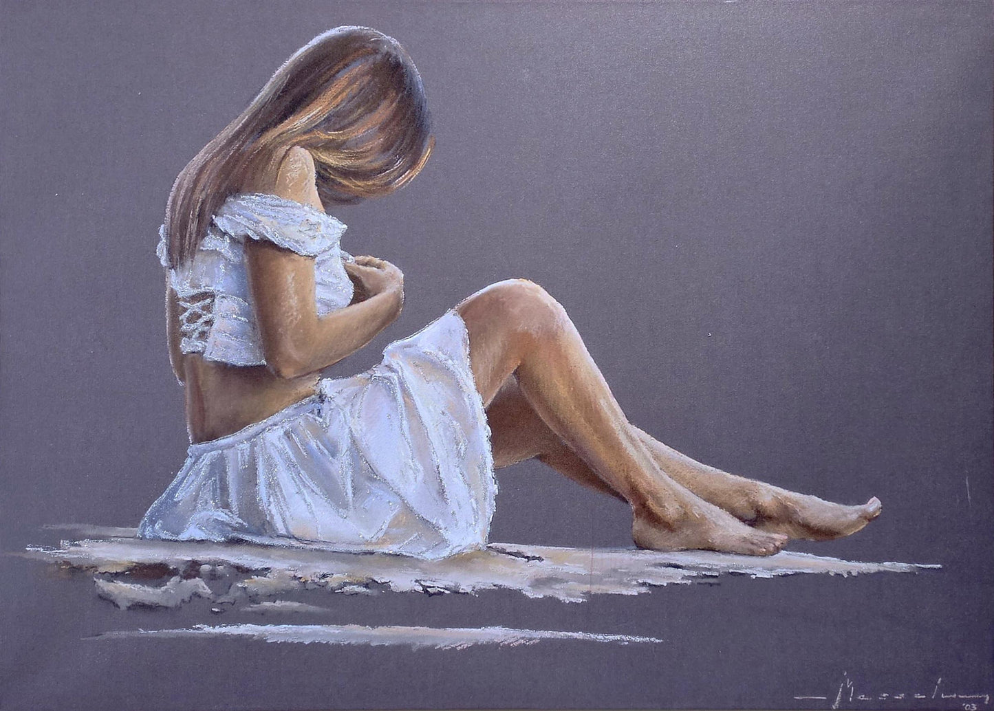 Quadro Personalizzabile Ragazza Seduta su Tela – Pittura Fatta a Mano con Swarovski e Glitter | Arredo Classico e Moderno