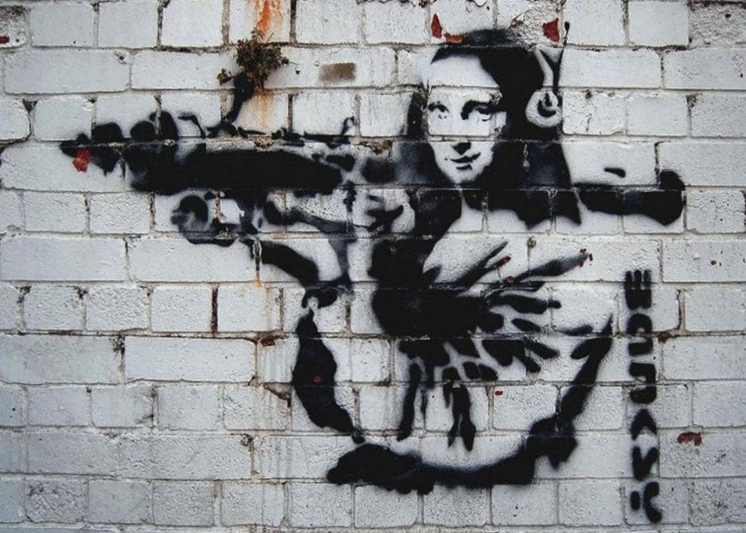 Stampa su Tela Personalizzata – Quadro Street Art in Stile Banksy | Gioconda con Fucile per Arredo Casa/Ufficio